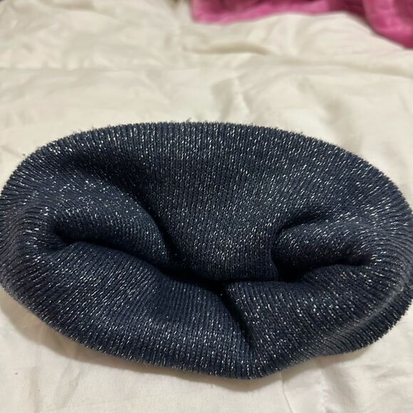 Sparkly blue PINK Victoria’s Secret beanie - Picture 8 of 8